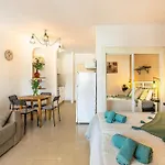 Charming Coast Paraiso 公寓 阿德耶